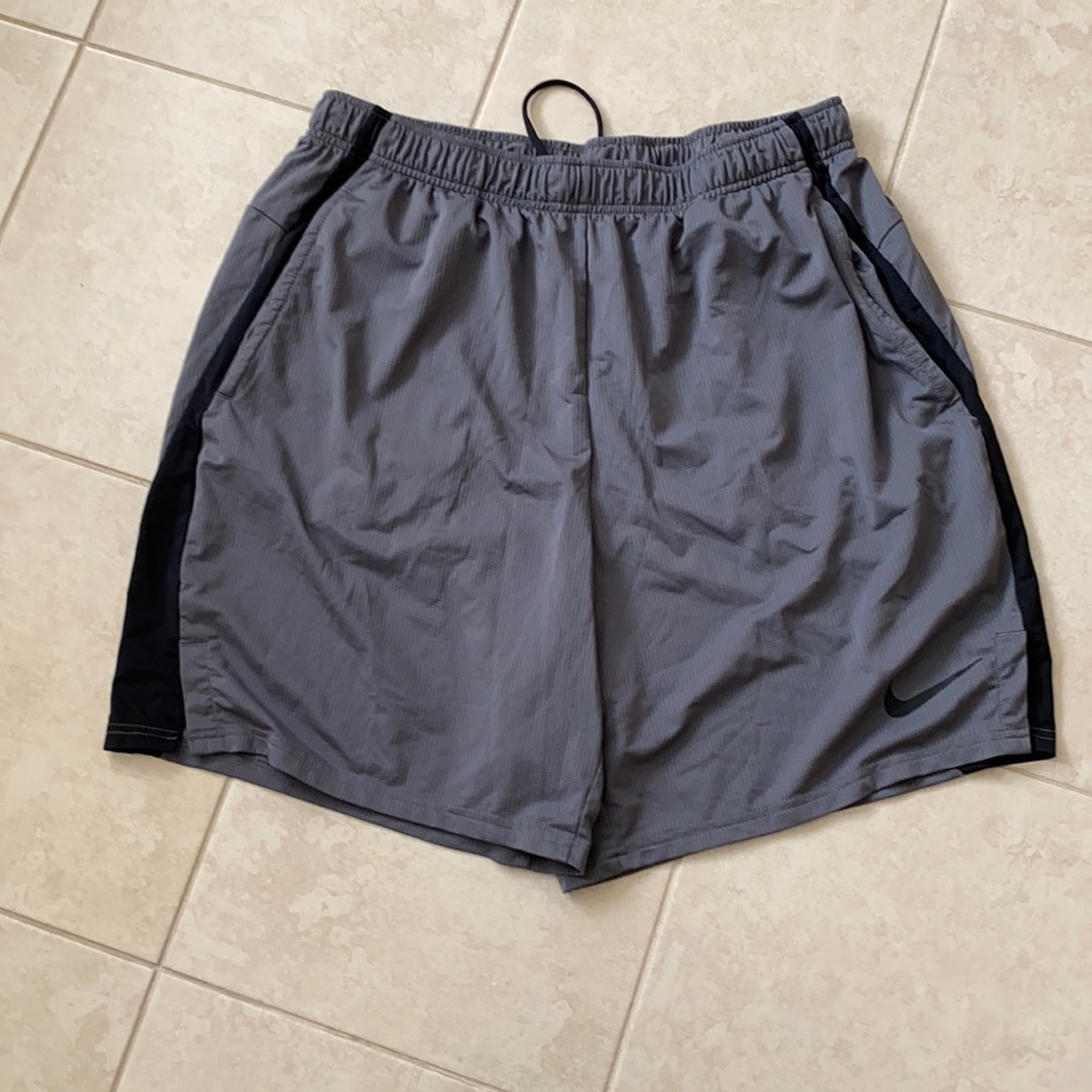 Running Shorts - Picture 1 of 3